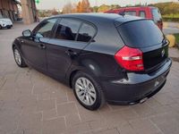 Usata BMW 116 116 CV (85 kW) 2010 Nero Utilitaria