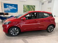 Nuova Hyundai i10 62 CV (45 kW) 2025 Rosso Utilitaria