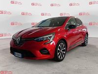 Usata Renault Clio V Techno 100 CV (73 kW) 2023 Rosso Berlina