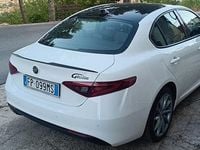 Usata Alfa Romeo Giulia 150 CV (110 kW) 2018 Bianco Berlina