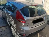 Usata Ford Fiesta Titanium 95 CV (69 kW) 2012 Utilitaria