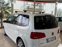 Usata VW Touran Highline 150 CV (110 kW) 2011 Bianco Monovolume
