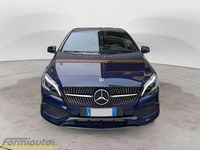 Usata Mercedes A180 116 CV (85 kW) 2018 Blu/azzurro Utilitaria