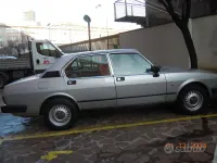 Usata Alfa Romeo Alfetta 130 CV (95 kW) 1982 Grigio Berlina