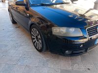Usata Audi A3 105 CV (77 kW) 2005 Nero Utilitaria
