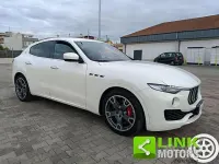 Usata Maserati Levante 430 CV (316 kW) 2016 Bianco SUV