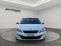 Usata Peugeot 208 120 CV (88 kW) 2017 Bianco Utilitaria