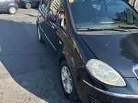 Usata Lancia Musa 75 CV (55 kW) 2008 Nero Monovolume