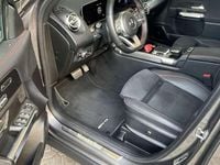 Usata Mercedes GLB220 Premium 190 CV (139 kW) 2021 Grigio SUV