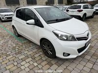 usata Toyota Yaris 1.0 5 porte Lounge del 2014 usata a Prato