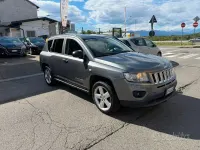 Usata Jeep Compass Sport 136 CV (100 kW) 2012 Verde SUV
