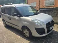 Usata Fiat Doblò 105 CV (77 kW) 2014 Argento Monovolume