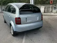 Usata Audi A2 75 CV (55 kW) 2003 Bluazzurro Utilitaria