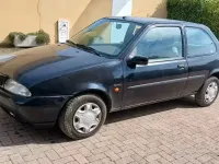 Usata Ford Fiesta 75 CV (55 kW) 1997 Nero Utilitaria