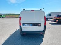 Usata Fiat Doblò 105 CV (77 kW) 2017 Bianco Monovolume