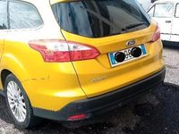 Usata Ford Focus Titanium 116 CV (85 kW) 2011 Giallo Berlina