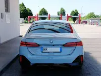 Usata BMW 520 M Sport 197 CV (144 kW) 2024 Grigio Berlina