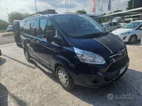 Usata Ford 300 Trend 125 CV (91 kW) 2016 Blu pastello Monovolume