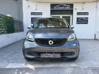 Begagnad Smart ForFour Passion 71 HK (52 kW) 2016 Grå Halvkombi