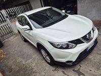 Usata Nissan Qashqai 110 CV (80 kW) 2015 Bianco SUV