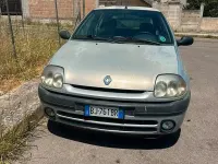Usata Renault Clio 58 CV (42 kW) 2000 Grigio Berlina
