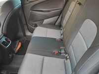 Usata Hyundai Tucson 116 CV (85 kW) 2019 Grigio SUV