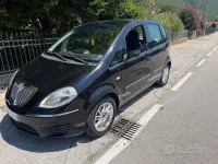 Usata Lancia Musa 95 CV (69 kW) 2009 Nero Monovolume