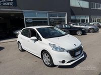 Usata Peugeot 208 95 CV (69 kW) 2012 Bianco Utilitaria