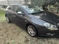 Usata Lancia Delta 120 CV (88 kW) 2009 Grigio Utilitaria