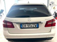 Usata Mercedes 250 Avantgarde 204 CV (150 kW) 2011 Bianco Station wagon