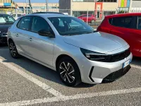 Usata Opel Corsa S 101 CV (74 kW) 2025 Argento Utilitaria