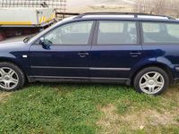 Usata VW Passat 110 CV (80 kW) 2000 Blu Station wagon