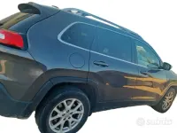 Usata Jeep Cherokee 140 CV (102 kW) 2016 Grigio SUV