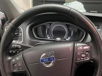 Usata Volvo V40 120 CV (88 kW) 2016 Bianco Station wagon