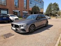 Usata Mercedes A180 Premium 116 CV (85 kW) 2019 Grigio Berlina