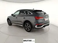 Usata Audi Q5 Sportback S-Line 204 CV (150 kW) 2024 Grigio daytona perla SUV