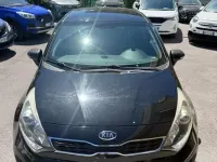 Usata Kia Rio EX 90 CV (66 kW) 2013 Nero metallizzato Berlina
