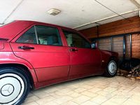 Usata Mercedes 190 122 CV (89 kW) 1989 Rosso Berlina
