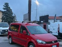 Usata VW Caddy Maxi Trendline 102 CV (75 kW) 2011 Rosso Monovolume