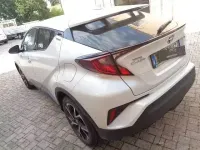 Usata Toyota C-HR Active 97 CV (71 kW) 2021 Bianco SUV