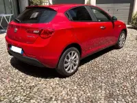 Usata Alfa Romeo Giulietta 109 CV (80 kW) 2018 Rosso Utilitaria