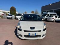 Usata Peugeot 5008 Family 112 CV (82 kW) 2011 Bianco Monovolume