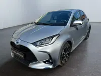 Usata Toyota Yaris Hybrid Trend 116 CV (85 kW) 2022 Argento Berlina