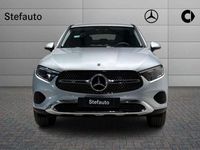 Nuova Mercedes GLC300e Advanced 197 CV (144 kW) 2025 Argento Coupé