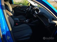 Usata Peugeot 208 Allure 56 kW (77 CV) 2021 Blu Utilitaria