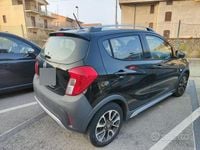 Usata Opel Karl Rocks 73 CV (53 kW) 2019 Nero Utilitaria