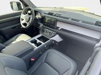 Neu Land Rover Defender SE Dynamic 200 PS (147 kW) 2025 Grün SUV