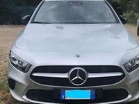 Usata Mercedes A160 Business 90 CV (66 kW) 2019 Argento Berlina
