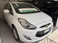 Usata Hyundai ix20 Comfort 90 CV (66 kW) 2014 Bianco Utilitaria