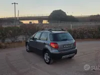 Usata Fiat Sedici 120 CV (88 kW) 2008 Grigio SUV